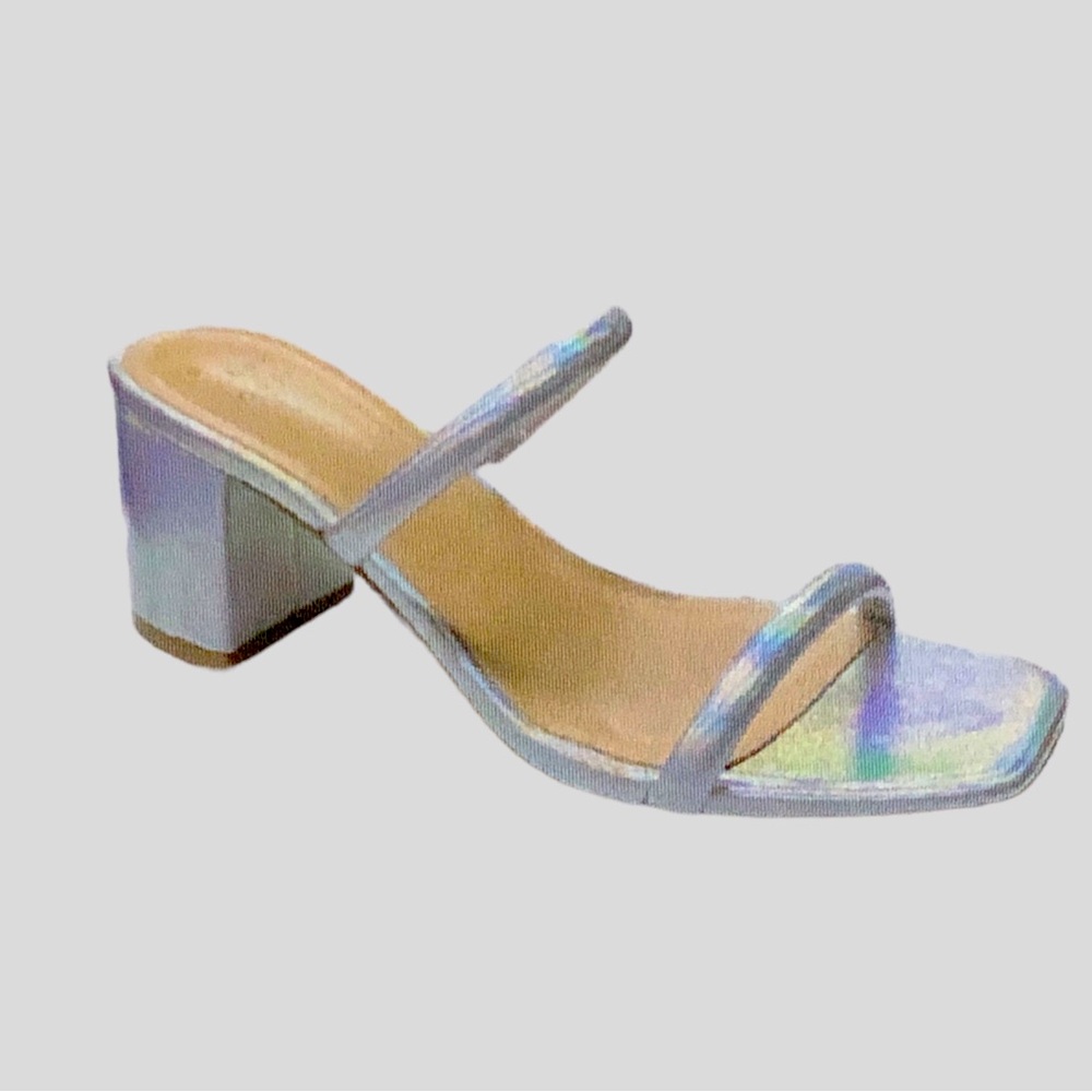 A new day Cris Heels